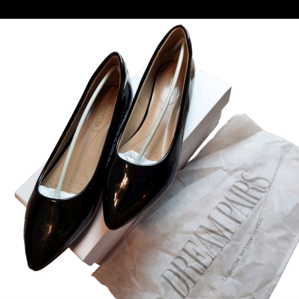 Dream Pairs 9.5 Classic Black Pointed Toe Womens Slip On Flats Ballet Shoes